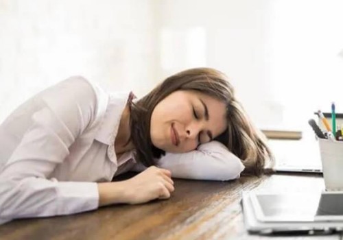 提前發(fā)現(xiàn)孕期胎兒畸形征兆，警惕下腹痛和流血的風(fēng)險！